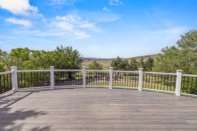 1710 Alisa Lane, Klamath Falls, OR 97601