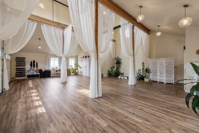 1710 Alisa Lane, Klamath Falls, OR 97601