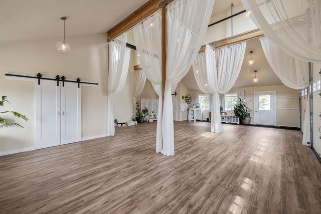 1710 Alisa Lane, Klamath Falls, OR 97601