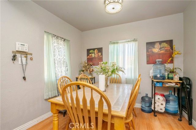 11936 Neenach, Sun Valley (los Angeles), CA 91352