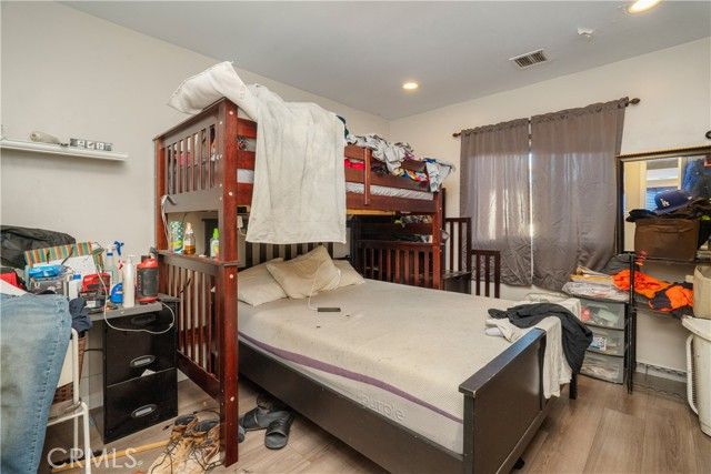 11936 Neenach, Sun Valley (los Angeles), CA 91352