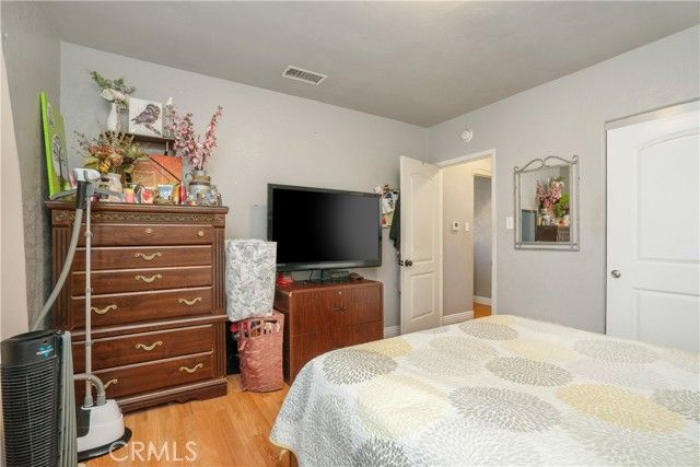 11936 Neenach, Sun Valley (los Angeles), CA 91352