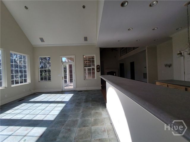 221 Lyman Hall, Savannah, GA 31410