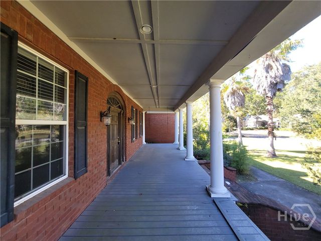 221 Lyman Hall, Savannah, GA 31410