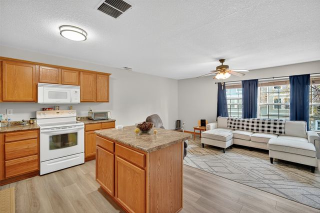 304 NE Sandalwood None, Waukee, IA 50263