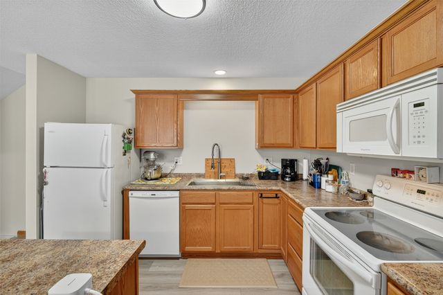 304 NE Sandalwood None, Waukee, IA 50263