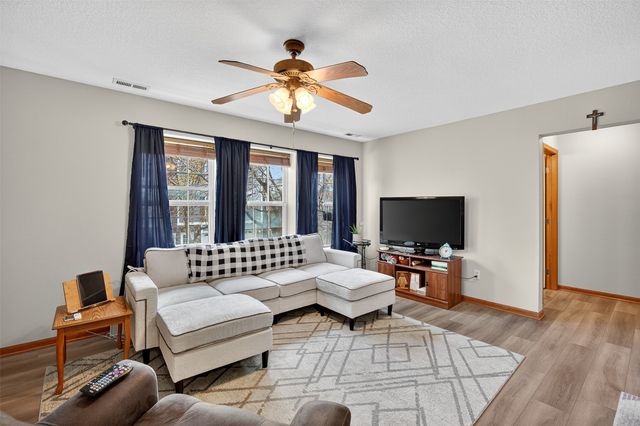 304 NE Sandalwood None, Waukee, IA 50263