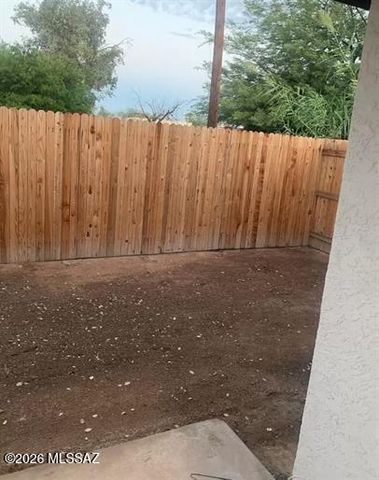 1460 E Hedrick Drive, Tucson, AZ 85719