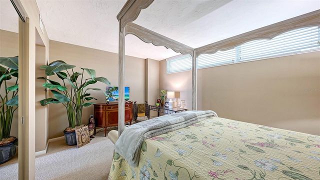 988 BLVD OF THE ARTS 1711, Sarasota, FL 34236