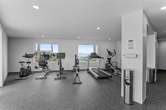 988 BLVD OF THE ARTS 1711, Sarasota, FL 34236