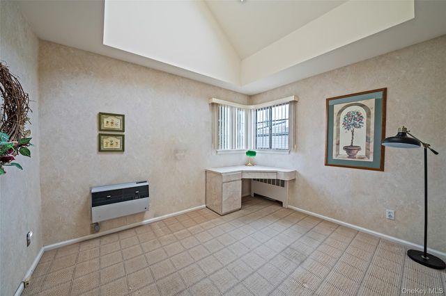 81 Landau Avenue, Elmont, NY 11003