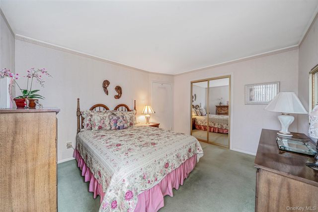 81 Landau Avenue, Elmont, NY 11003