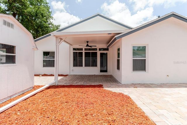 8949 106TH AVENUE N, Seminole, FL 33777
