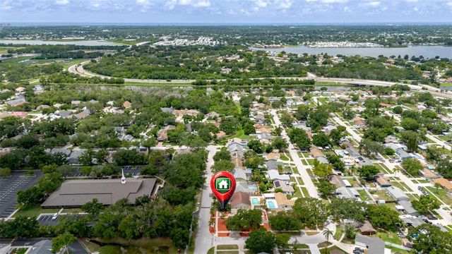 8949 106TH AVENUE N, Seminole, FL 33777