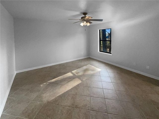 21 Wayne SW Drive, Cartersville, GA 30120