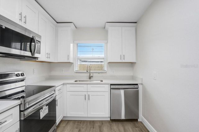 3166 DOWNING STREET, Clearwater, FL 33759