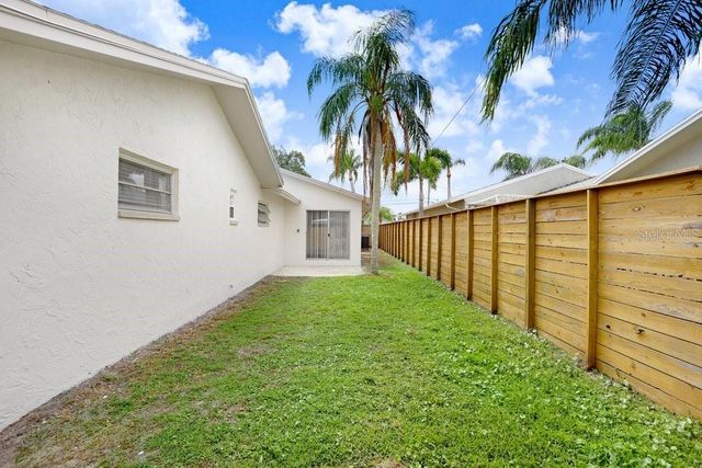 3166 DOWNING STREET, Clearwater, FL 33759