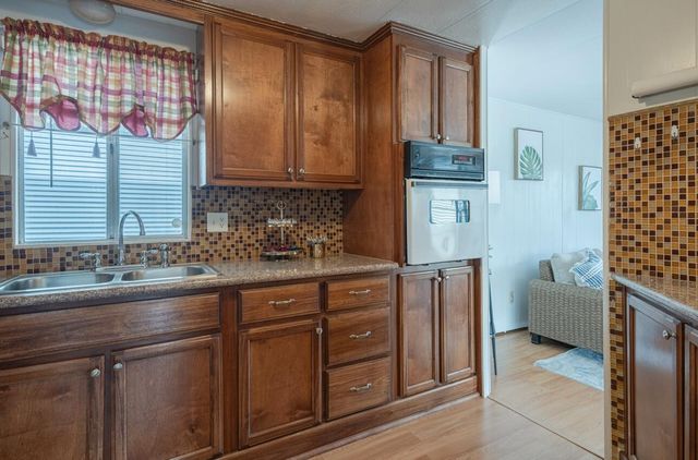 1117 Baldwin Street 5, Salinas, CA 93906