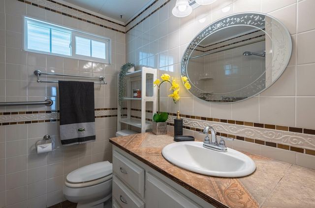 1117 Baldwin Street 5, Salinas, CA 93906