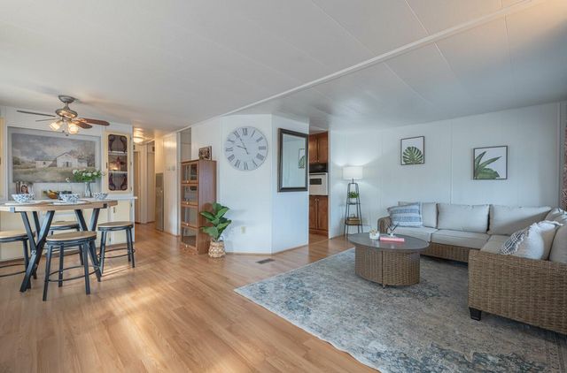 1117 Baldwin Street 5, Salinas, CA 93906