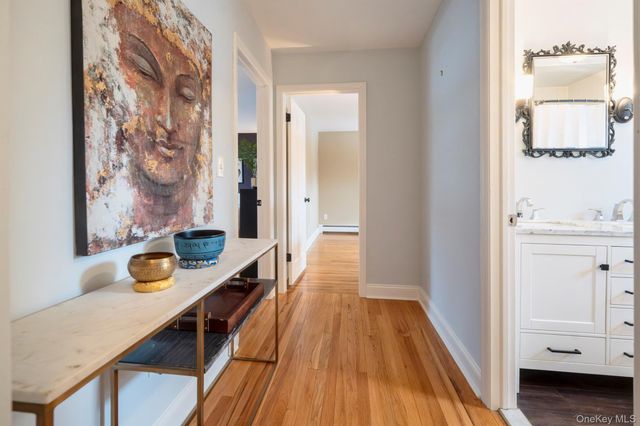 36 Arnold Drive, Kingston, NY 12401