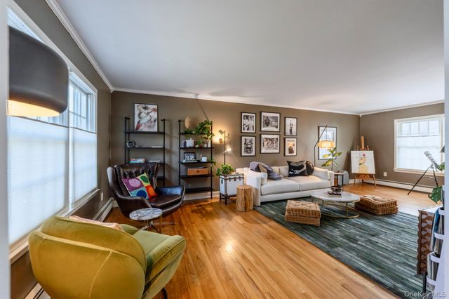 36 Arnold Drive, Kingston, NY 12401