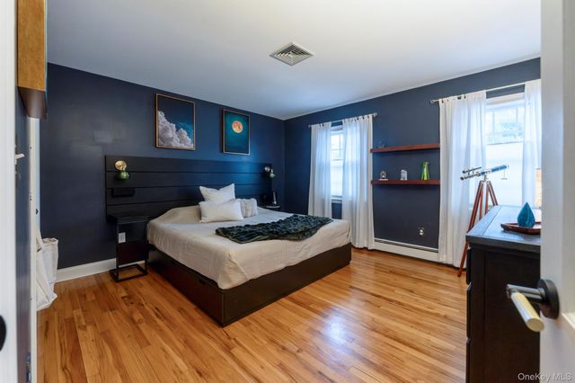 36 Arnold Drive, Kingston, NY 12401