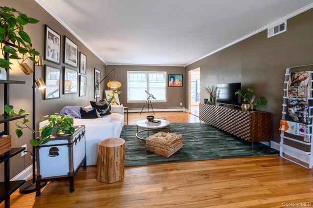 36 Arnold Drive, Kingston, NY 12401