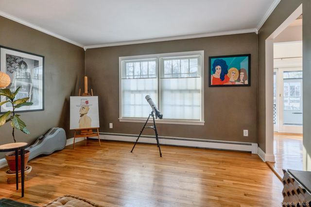 36 Arnold Drive, Kingston, NY 12401