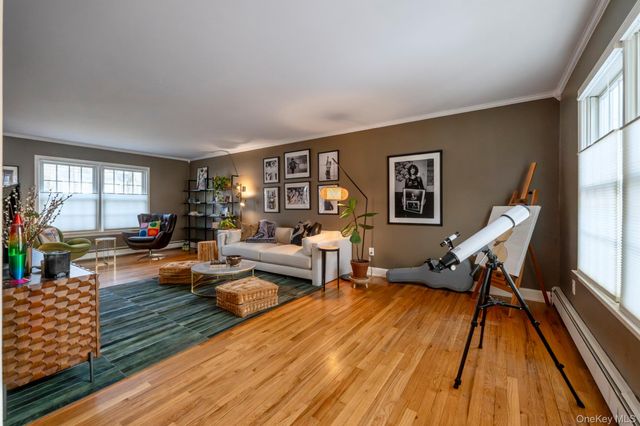 36 Arnold Drive, Kingston, NY 12401