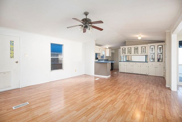 3110 Bay Oaks Harbor Drive, Baytown, TX 77523