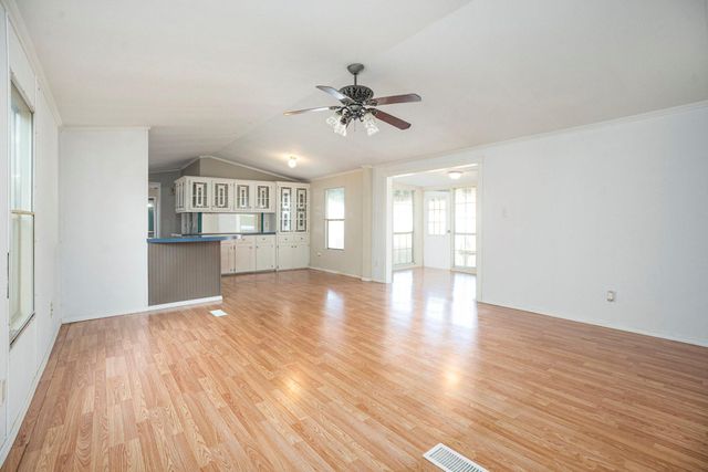 3110 Bay Oaks Harbor Drive, Baytown, TX 77523