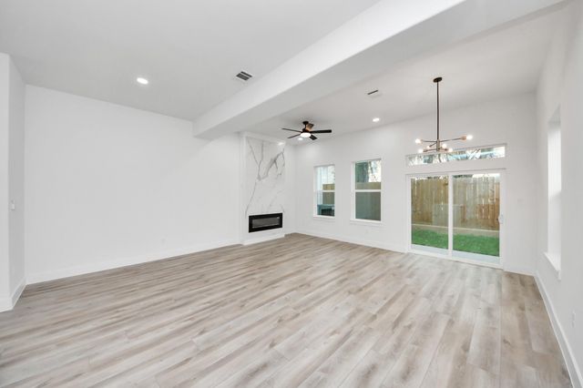 2911 Wichita Street, Houston, TX 77004
