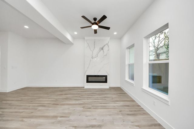 2911 Wichita Street, Houston, TX 77004