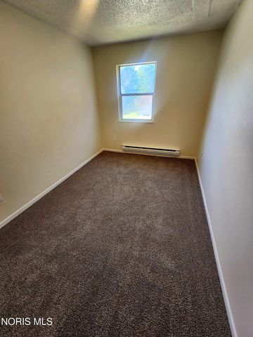 1024 Ranch Drive, Toledo, OH 43607