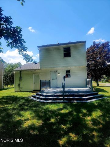 1024 Ranch Drive, Toledo, OH 43607