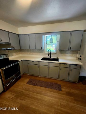 1024 Ranch Drive, Toledo, OH 43607