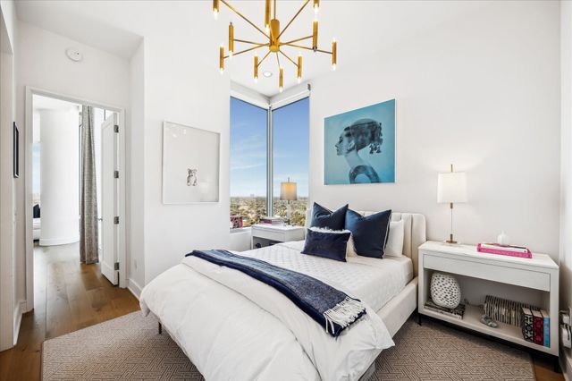 2727 Kirby Drive 17D, Houston, TX 77098