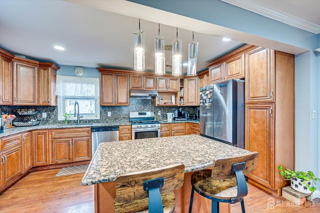 259 McFarlane Road, Colonia, NJ 07067