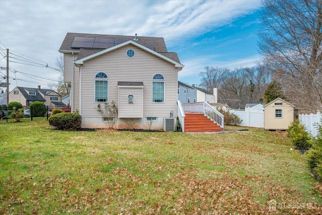 259 McFarlane Road, Colonia, NJ 07067