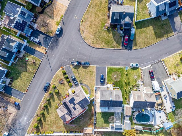 259 McFarlane Road, Colonia, NJ 07067