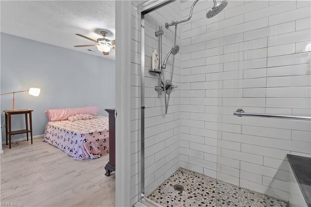 865 Little Bay Ave Apt 4, Norfolk, VA 23503