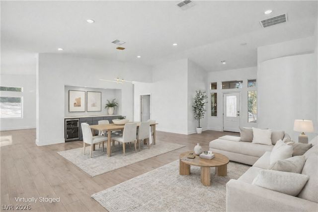 7411 Thornbuck Place, Las Vegas, NV 89131