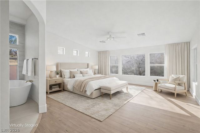 7411 Thornbuck Place, Las Vegas, NV 89131