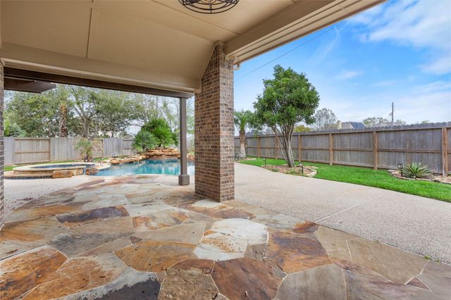 2878 Alentina Ct, League City, TX 77573