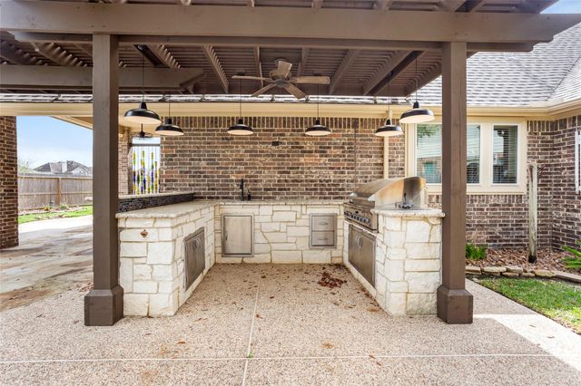 2878 Alentina Ct, League City, TX 77573