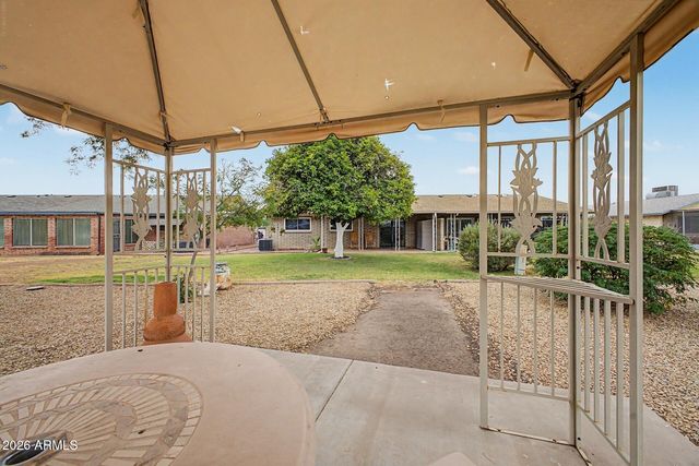 9662 W CINNABAR Avenue B, Peoria, AZ 85345