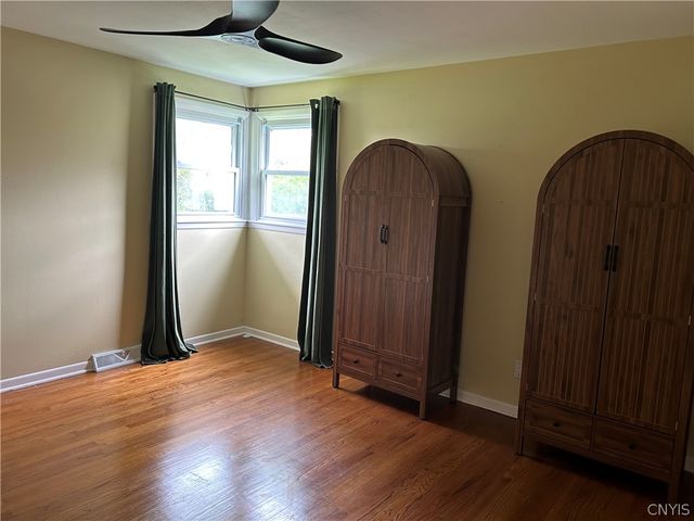 39 Elm Hill way, Camillus, NY 13031