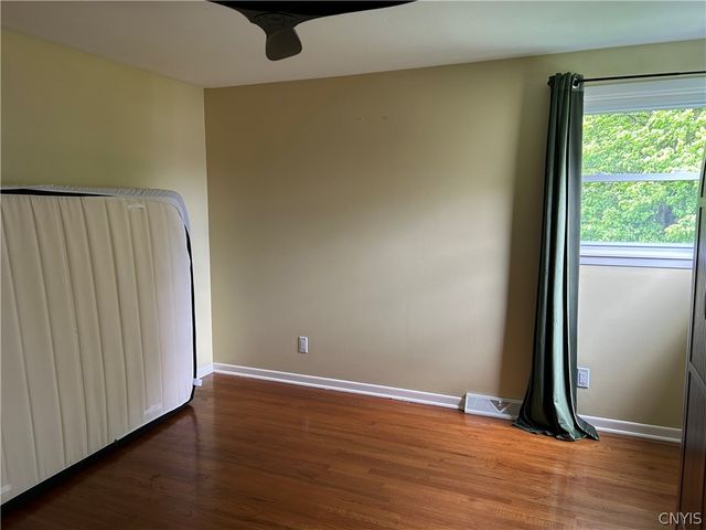 39 Elm Hill way, Camillus, NY 13031