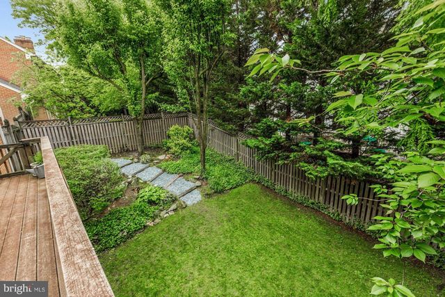 5106 YUMA ST NW, Washington, DC 20016